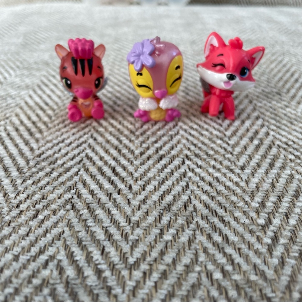 Hatchimals CollEGGtible Toy Figures Set of 3 Pink Spin Master